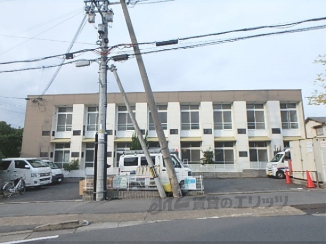 リベルテ木幡駅前の建物外観