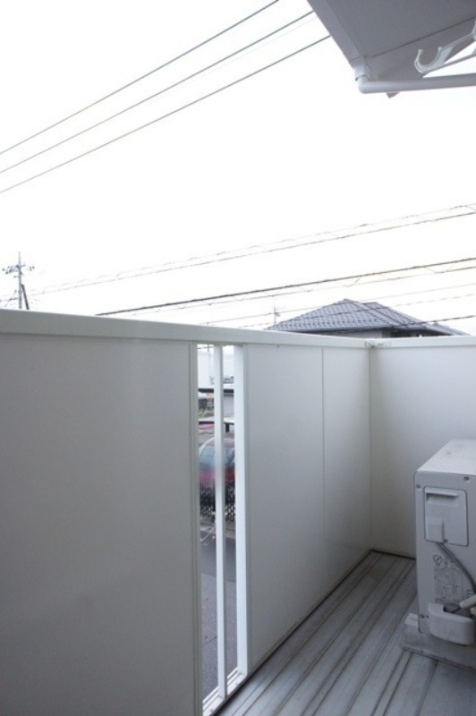 バルコニー　図面と現状に相違がある場合には現状を優先