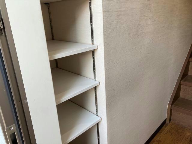 玄関　玄関収納です。