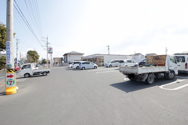 コンビニ　セブンイレブン 浜北小松北店（コンビニ）まで345m