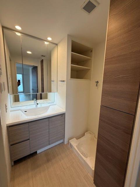 洗面設備　洗面化粧台