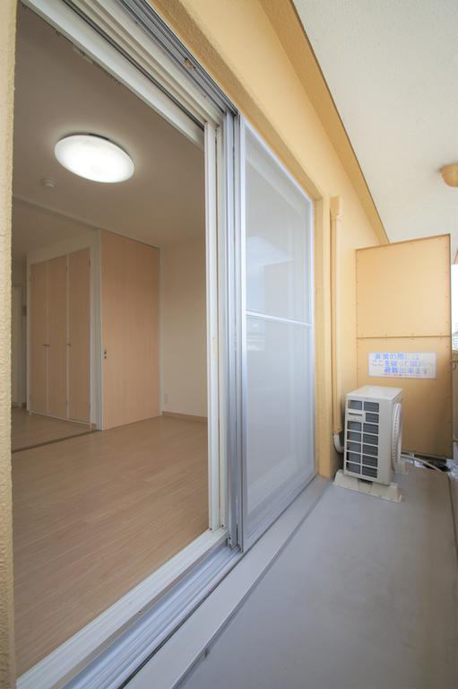 バルコニー　日当たりもよく洗濯物もよく乾きます。