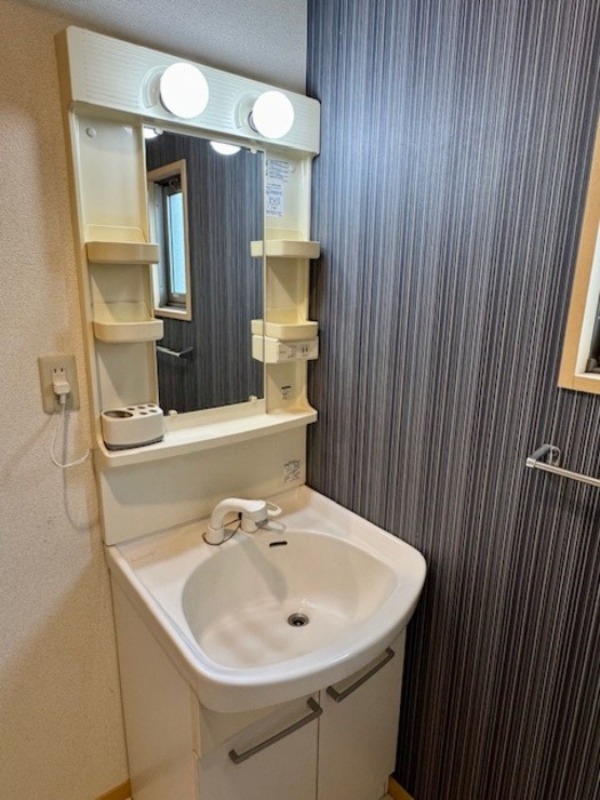 洗面設備　図面と現状に相違がある場合には現状を優先