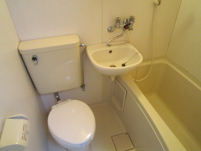 バス・シャワールーム