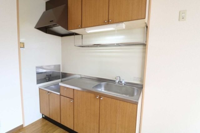 キッチン　※同タイプのお部屋の画像です