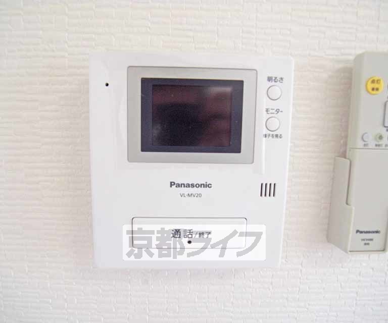 セキュリティ　ついてて安心、ＴＶホンです