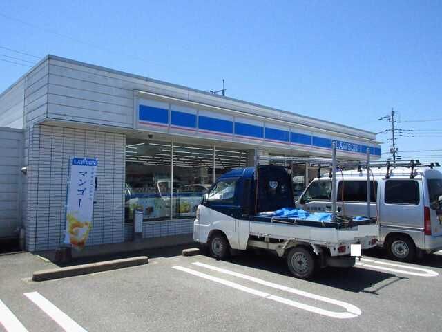 コンビニ　ローソン神埼鶴店（コンビニ）まで2000m