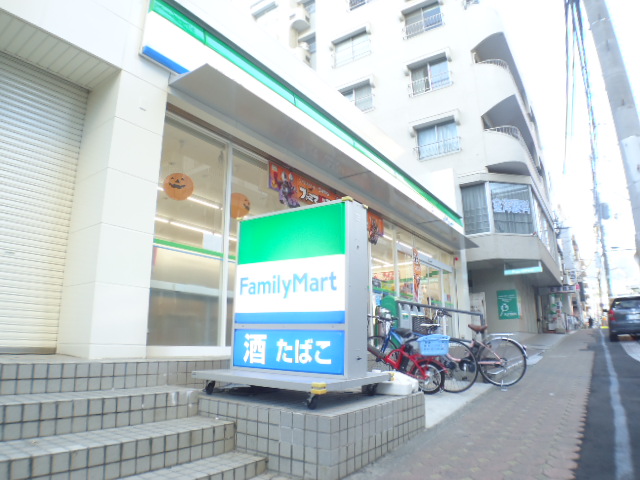 コンビニ　ファミリーマート御影中町店（コンビニ）まで285m