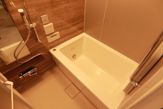 バス・シャワールーム　※別号室の参考写真です