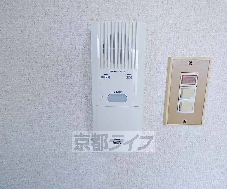 セキュリティ　声が聞こえるので安心です。