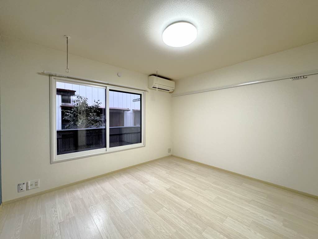 居室・リビング　洋室