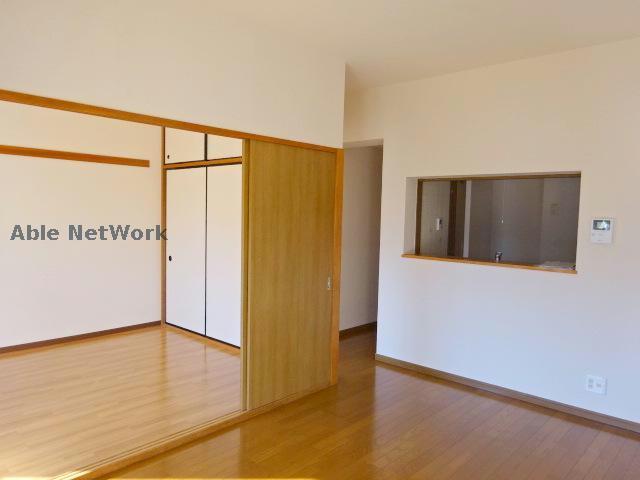 居室・リビング　同型モデル