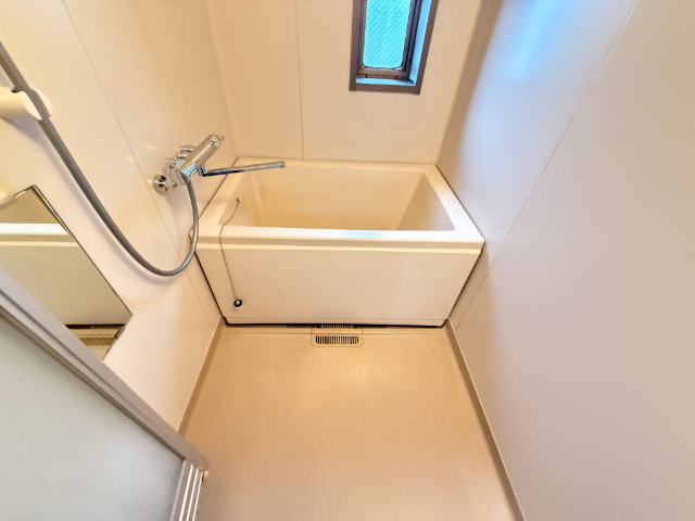 その他部屋・スペース　ヴィンテージ感のある色合いの床。　お部屋全体を落ち着いた雰囲