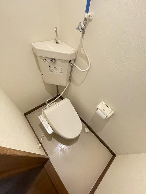 トイレ　トイレ