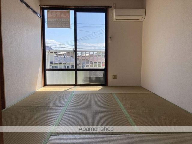 コクセイハイツの居間写真