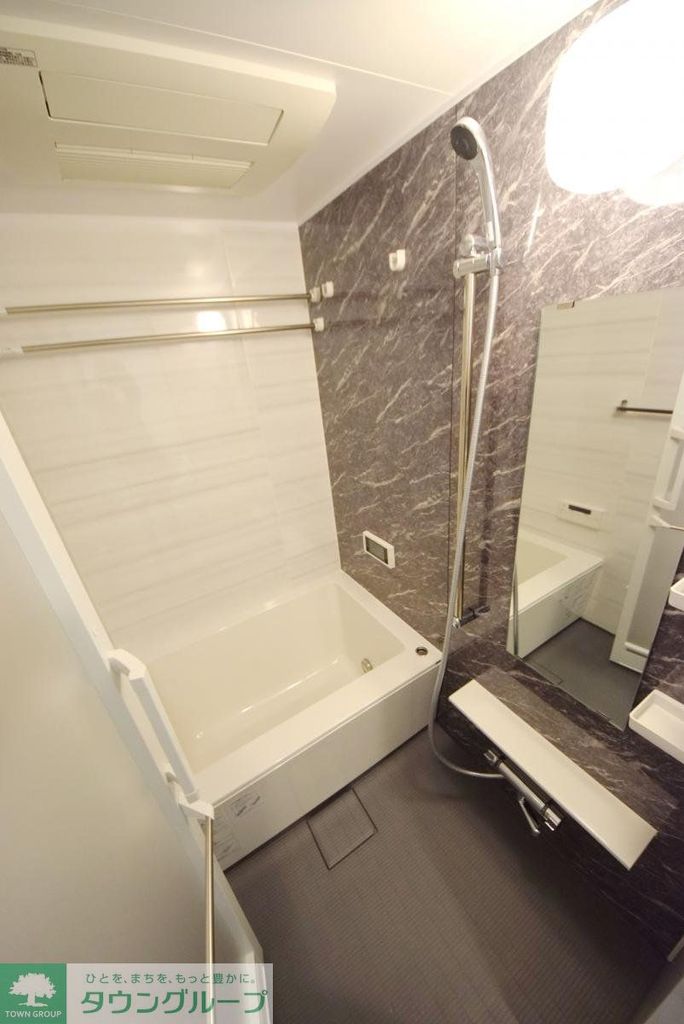 バス・シャワールーム　バス