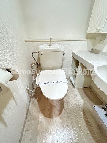 トイレ　シンプルで使いやすいトイレです
