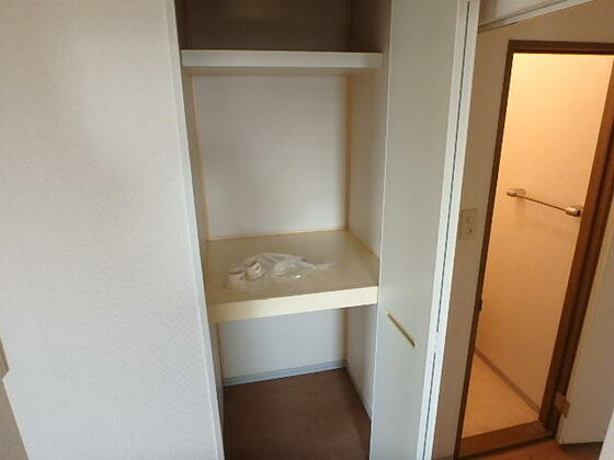 収納　リビング収納