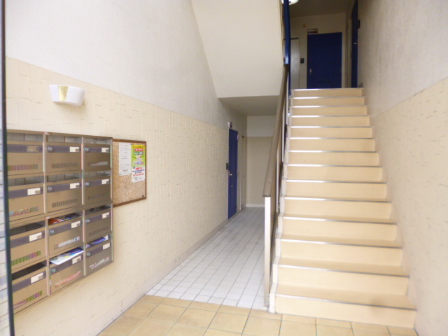 地下鉄今里筋線 だいどう豊里駅 徒歩1分 5階建 築39年の外観写真
