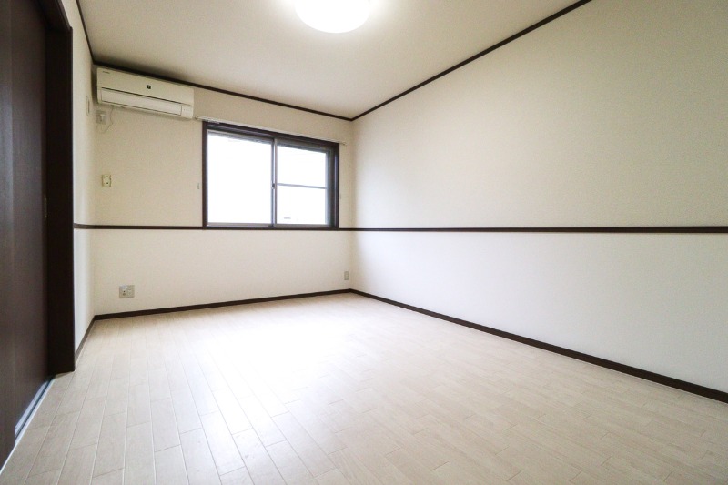 居室・リビング　図面と現状に相違がある場合には現状を優先