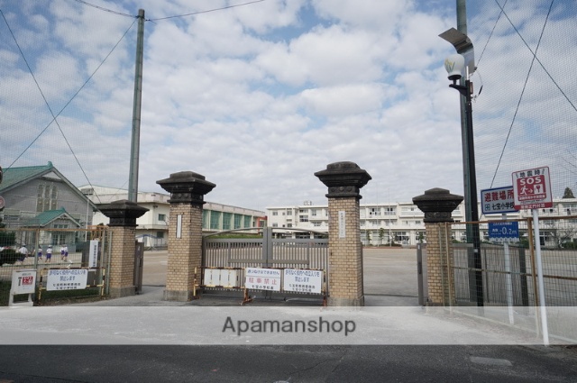 小学校　七宝小学校（小学校）まで771m