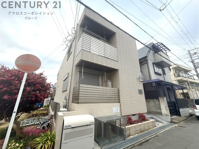 建物外観　オートロック付きで安心のセキュリティ♪