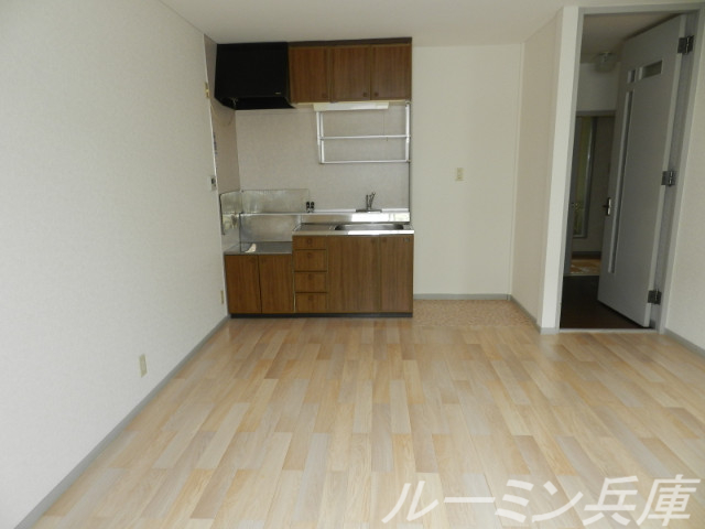 JAサンビレッジ大塚Bの居間写真