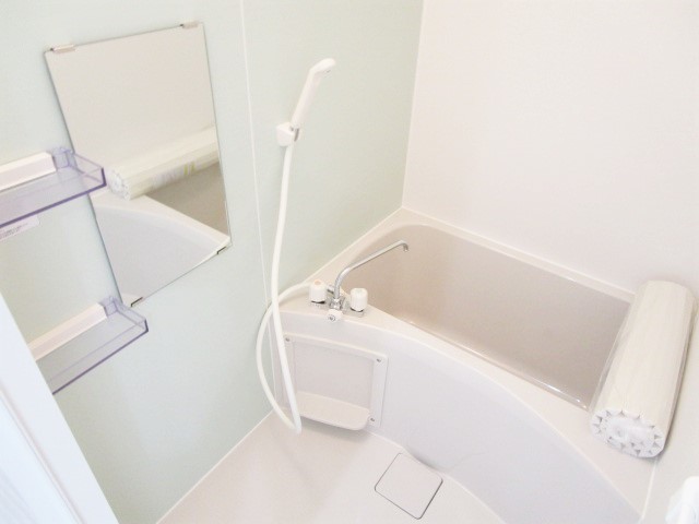 バス・シャワールーム　同施工会社参考写真です