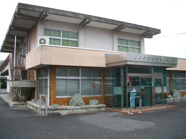 銀行　ＪＡ（銀行）まで299m