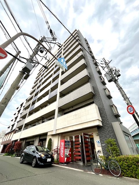 建物外観　頑強な分譲賃貸マンションです