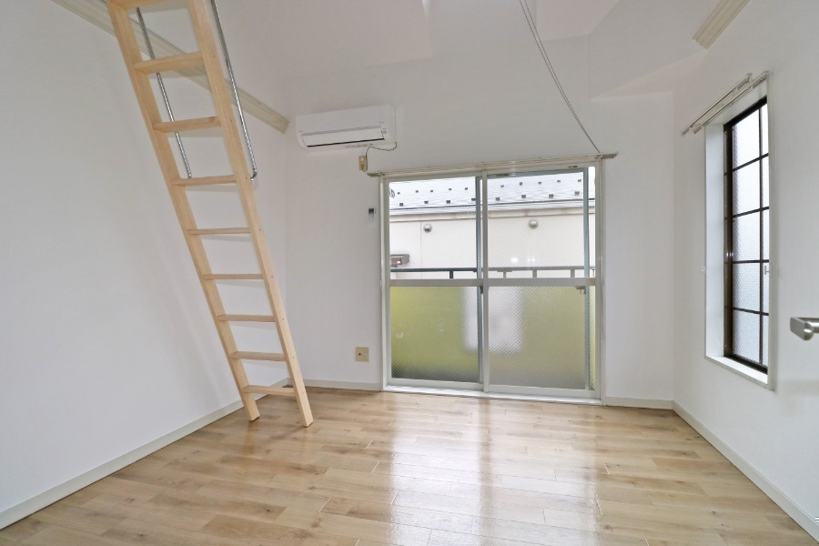 居室・リビング　洋室