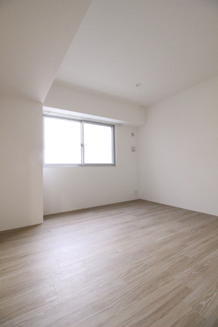 その他部屋・スペース　メゾネットタイプの居室