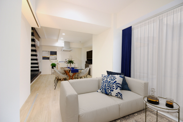 居室・リビング　家具や小物はＣＧで加工しています。