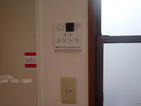 その他　給湯器リモコン（イメージ）