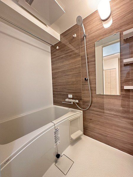 バス・シャワールーム　※代表タイプの写真のため実際と異なる場合がございます