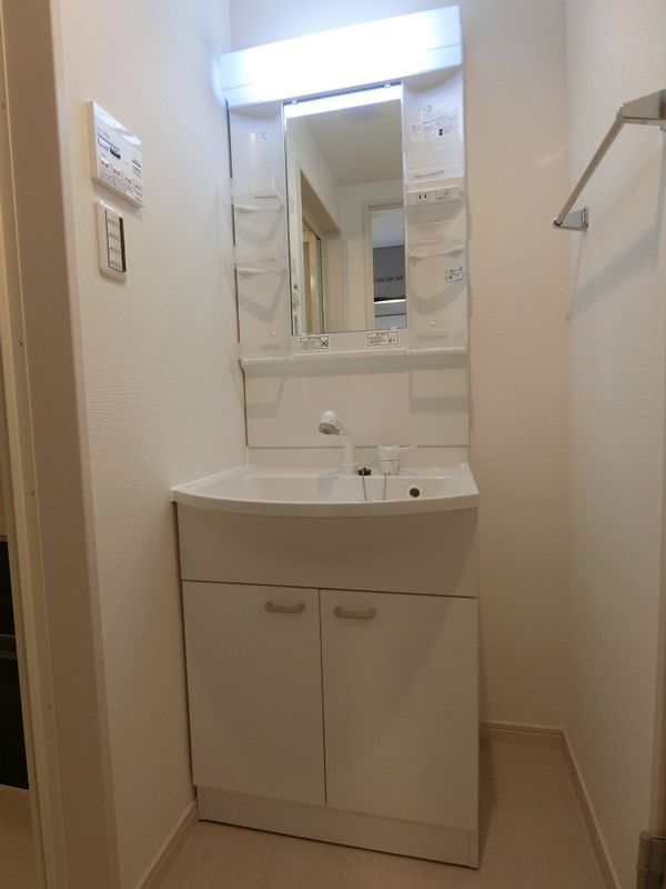 洗面設備　※参考写真
