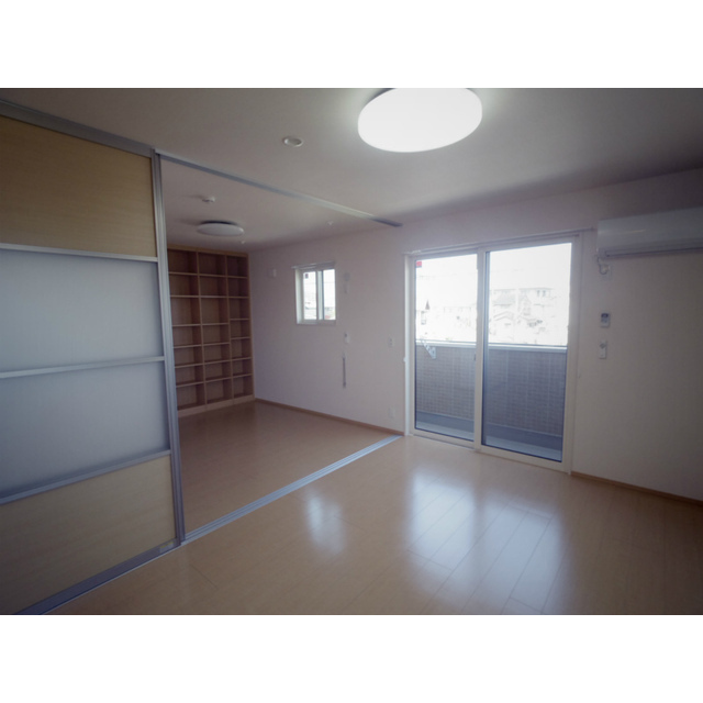 居室・リビング　ＬＤＫ１１．２帖