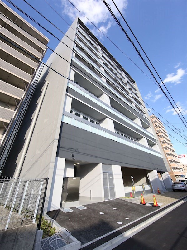 建物外観　外観　防犯カメラ　オートロック　宅配ＢＯＸ