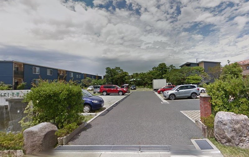 駐車場　広々とした駐車場です。