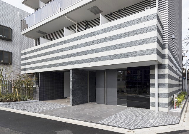 建物外観　外観は落ち着いています