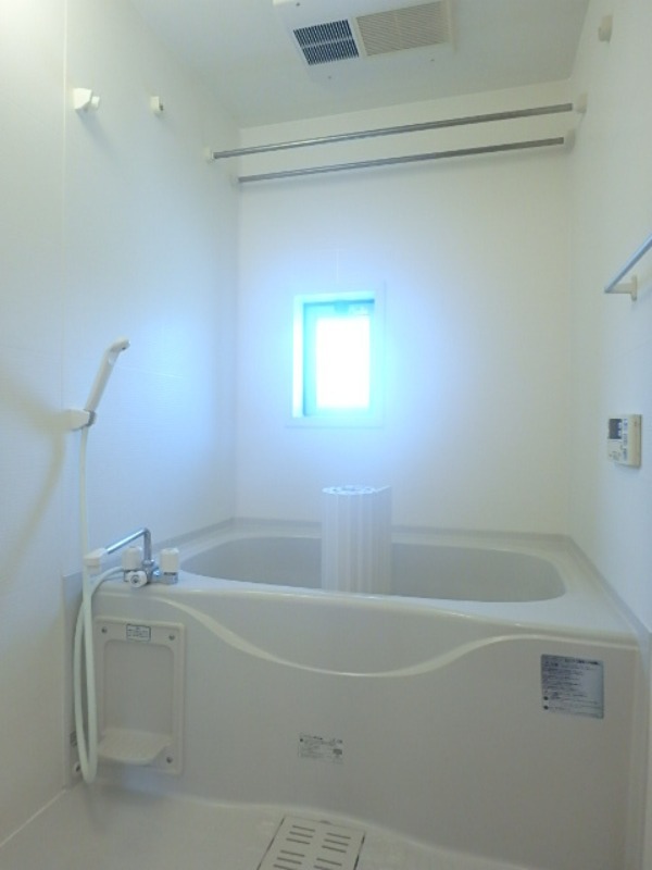 バス・シャワールーム　図面と現状に相違がある場合には現状を優先