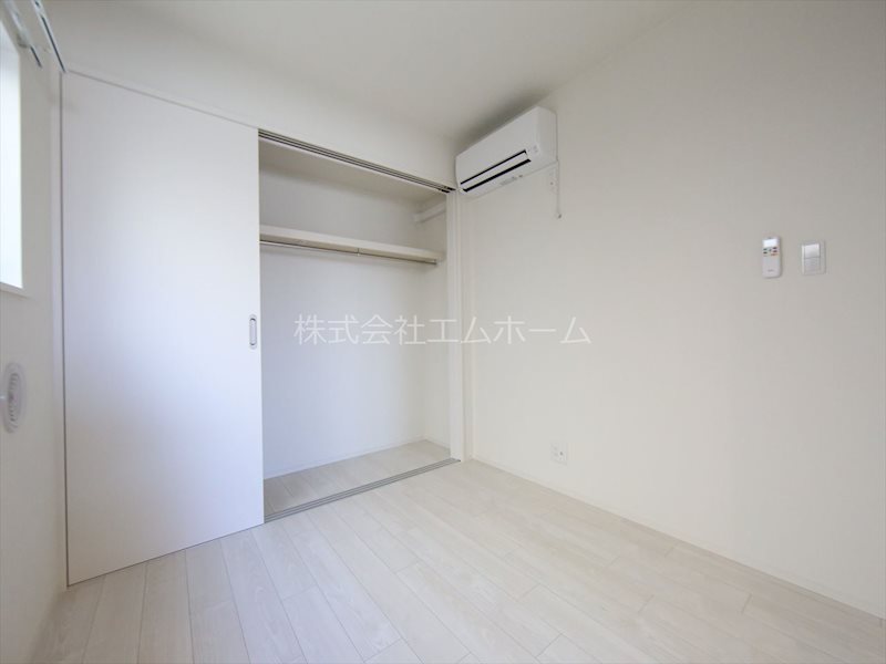 その他部屋・スペース　洋室3.7帖　クローゼット（収納充実してます）