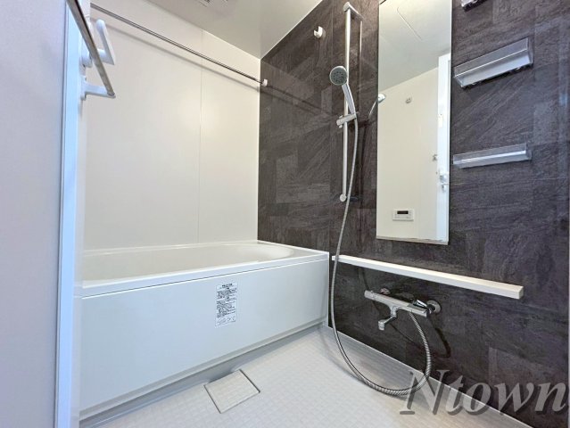 バス・シャワールーム　お風呂で日々の疲れを落としましょう