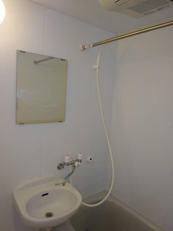 居室・リビング　※別号室の参考写真です