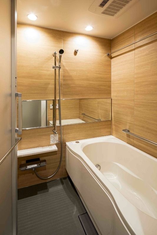 バス・シャワールーム