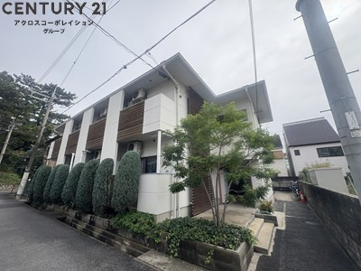 建物外観　宅配BOX付きで不在時にも便利！防犯カメラ付きで安心！