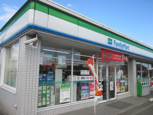 コンビニ　ファミリーマート 西尾善明店（コンビニ）まで341m