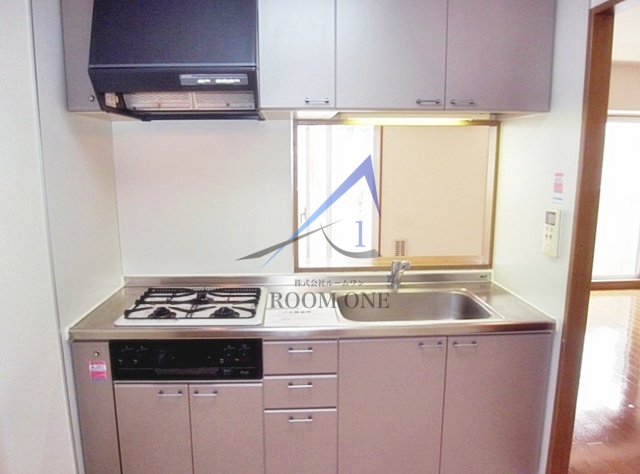 キッチン　キッチンです。