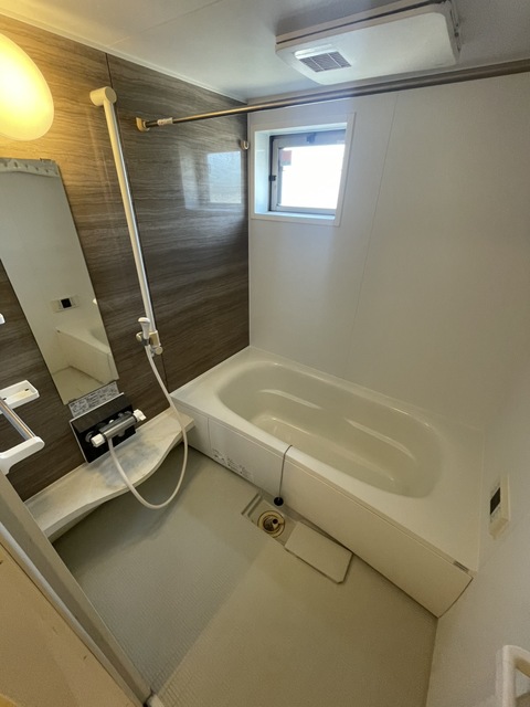 バス・シャワールーム　別部屋参考写真です