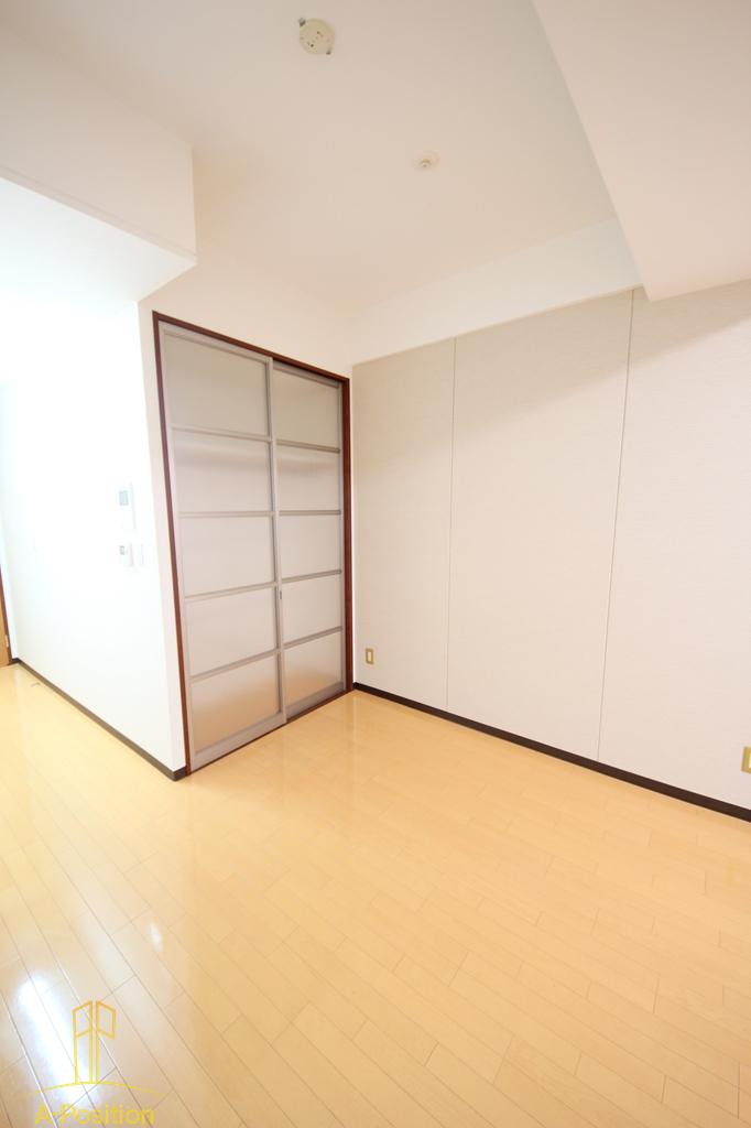 収納　コンソラーレ土佐堀